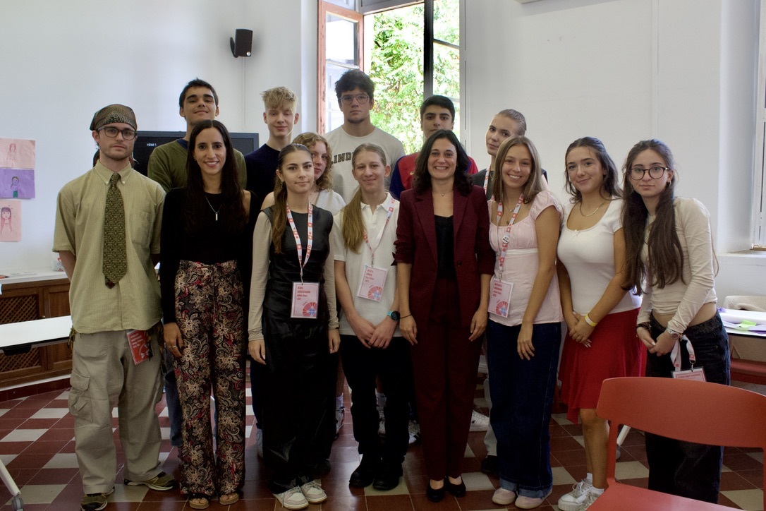 Debate sobre economía social en el 103 Sesión Internacional del European Youth Parliament